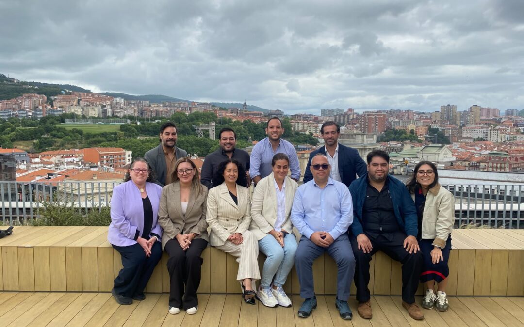 UNA DELEGACIÓN CENTROAMERICANA DE LA FUNDACIÓN FRIEDRICH NAUMANN PROFUNDIZA EN EL MODELO DE TRANSFORMACIÓN DE BILBAO DE LA MANO DE BUCD